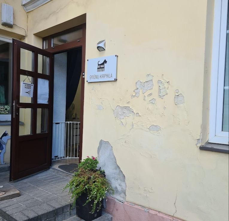 AU MAU Šunų kirpykla 1