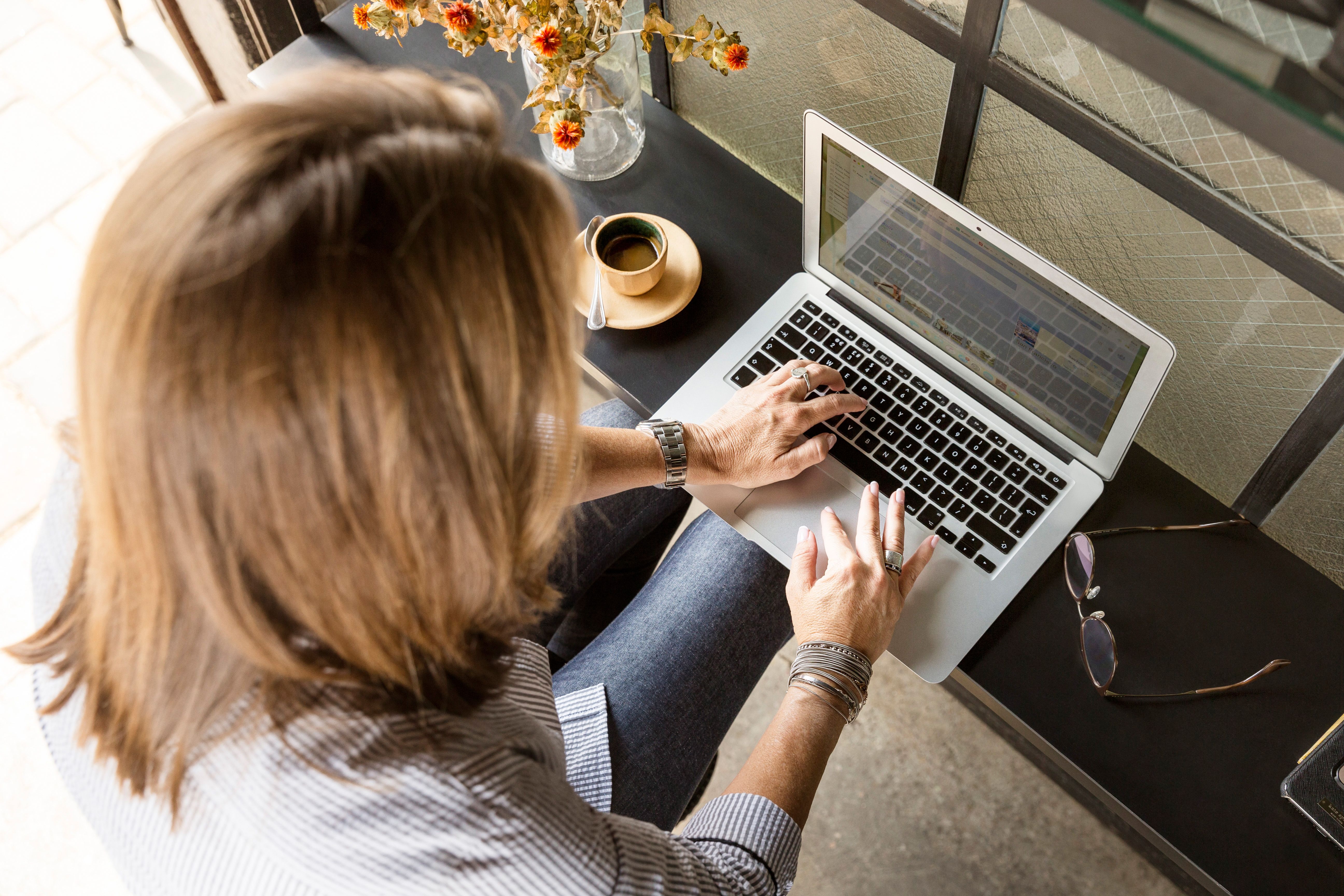 How to Create a Website for Your Dog Grooming Business
